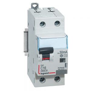 DX3 COMPACT RCBO SCREW