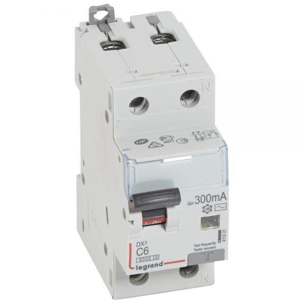 DX3 COMPACT RCBO SCREW