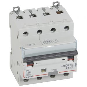 DX3 COMPACT RCBO SCREW
