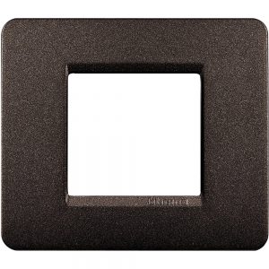 AM4802GG