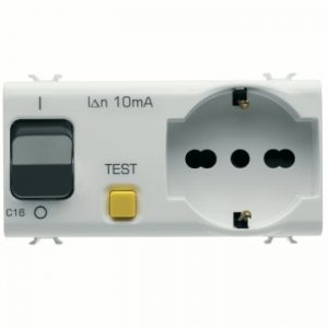 Gewiss Chorus Int P40 S.Outlet+Rccb 1P+N 16A - 4M W GW10322