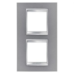 Gewiss Chorus Rama Lux International 2X2 Modulee V 71 Titanium GW16224VT