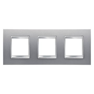 Gewiss Chorus Rama Lux International 2X2X2 Modulee H Titanium GW16226VT