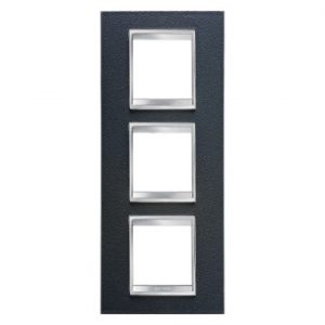 Gewiss Chorus Rama Lux International 2X2X2 Modulee V Black Leather GW16227PN