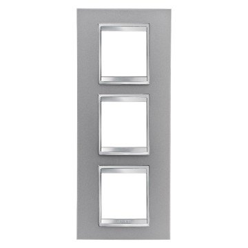 Gewiss Chorus Rama Lux International 2X2X2 Modulee V Titanium GW16227VT
