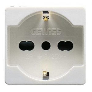 Gewiss System 16A 2P+E D.A. Ital./Ger S.-Out. Sy/Wt GW20246