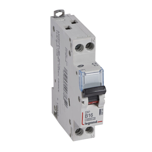 DNX3 4.5KA COMPACT MCB SCREW