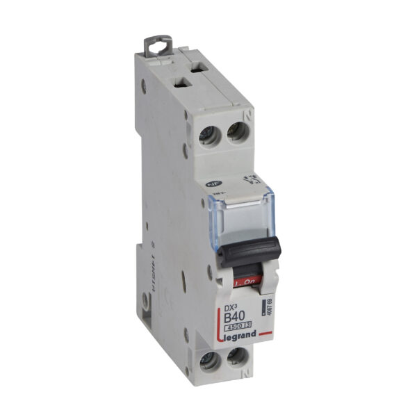DNX3 4.5KA COMPACT MCB SCREW