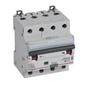 DX3 COMPACT RCBO SCREW