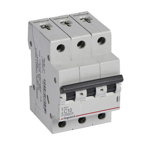 RX3  MCB