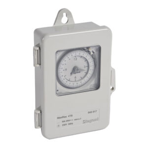 SURFACE MOUNTING TIME SWITCHES