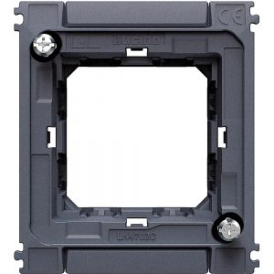 LN4702C