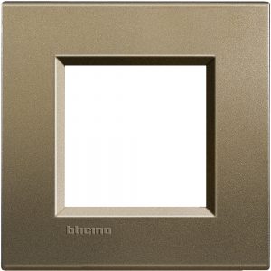 LNA4802SQ