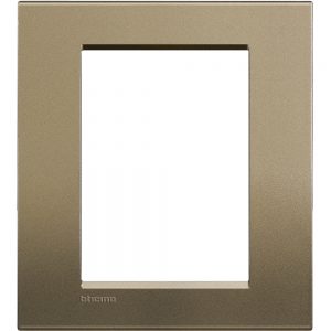 LNA4826SQ