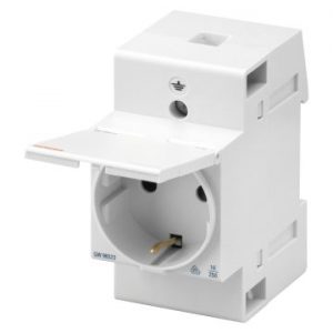 Siguranta automata Din Rail Priza Ger.Std+Co.2P+E 16A 2,5M GW96523