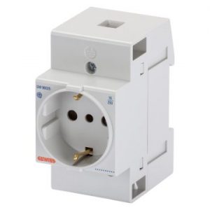 Siguranta automata Din Rail Priza It/Ger.Std 2P+E 16A 2,5M GW96525