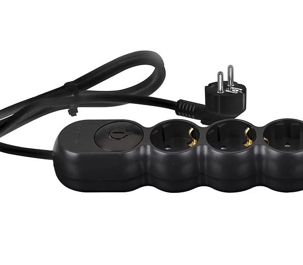 Prelungitor 3 prize cu intrerupator 1,5 m negru NE3115N11